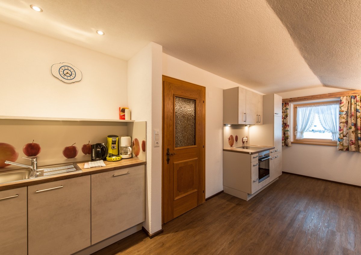 larinmos_ulses_gmbh_0102.jpg larinmos_ulses_gmbh_0102.jpg