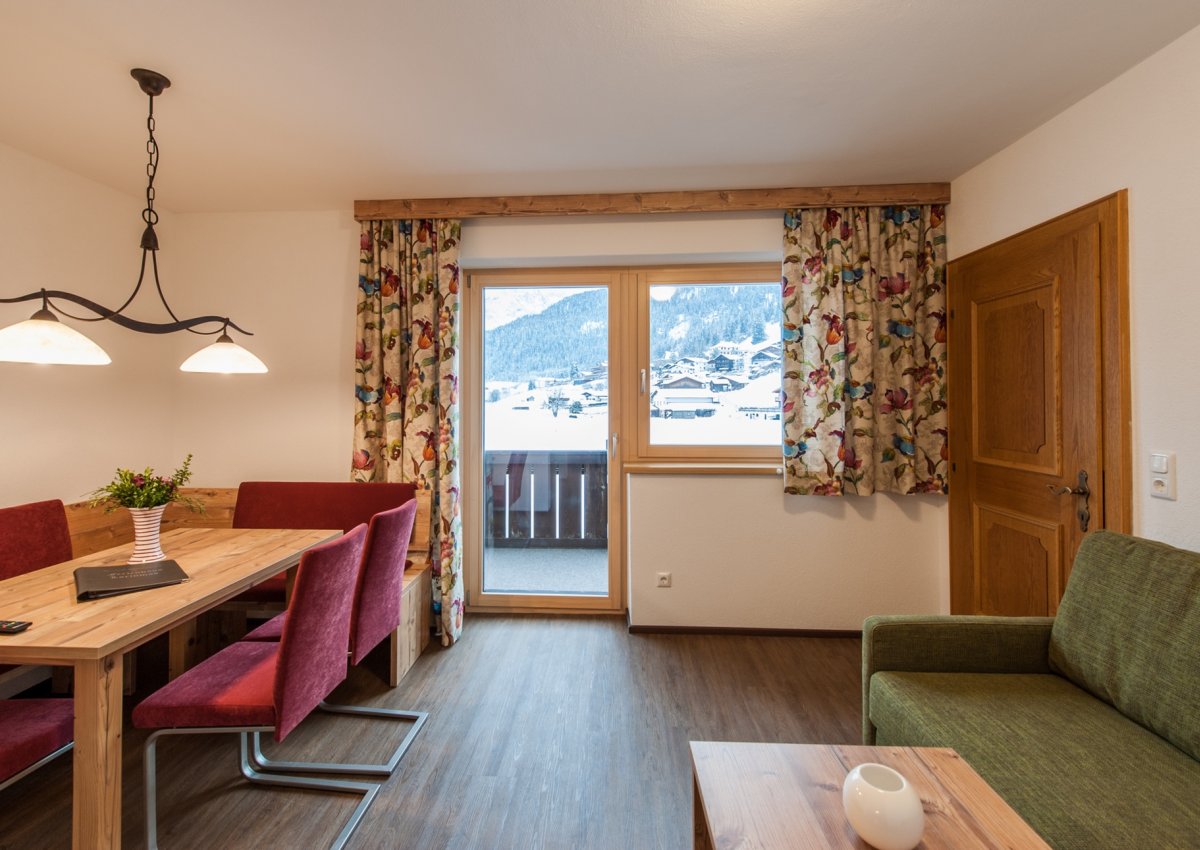 larinmos_ulses_gmbh_0111.jpg larinmos_ulses_gmbh_0111.jpg